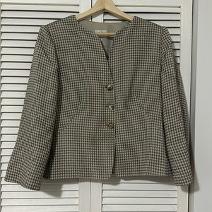 Armani Collezioni Women’s Blazer - Size 16